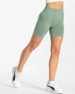 New Classy Short "" Damen Shorts