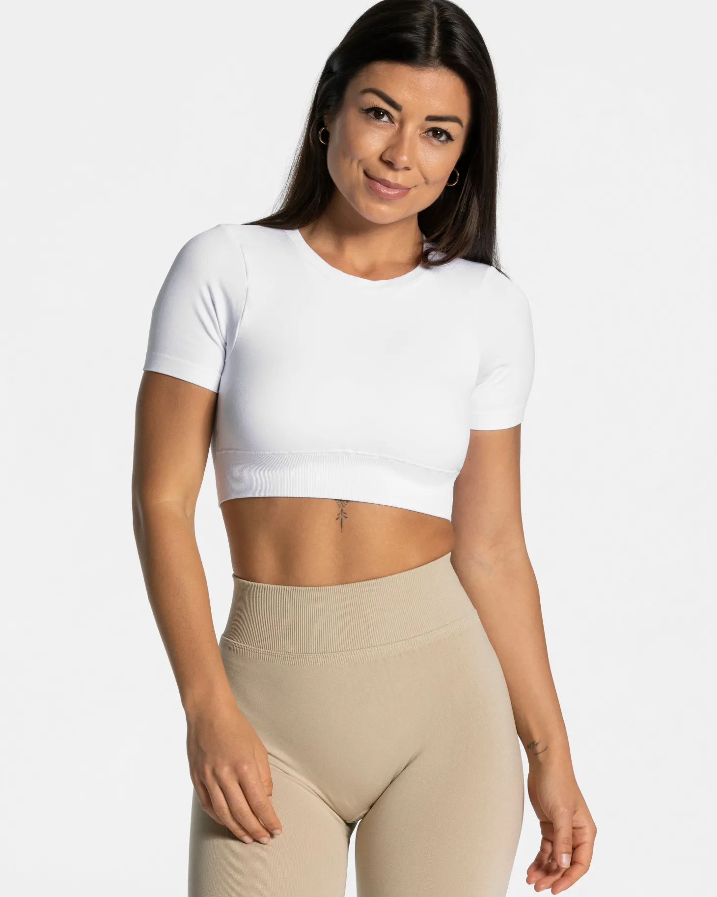 New Everyday Cut Out T-Shirt "" Damen T-shirts