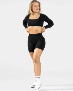 New Femme Sculpt Scrunch Short