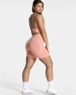 Clearance Signature Scrunch Short 