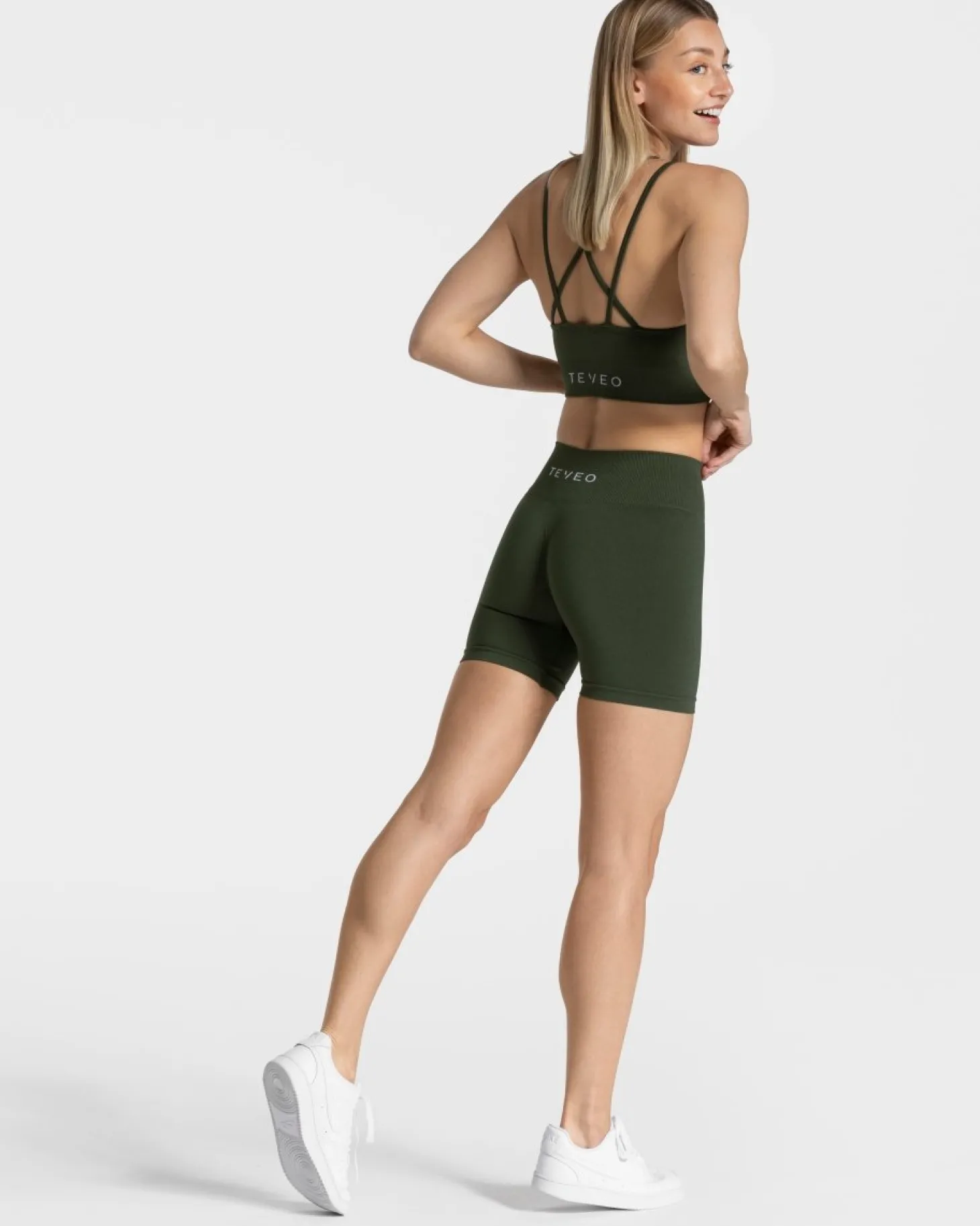 Flash Sale Timeless Scrunch Short "" Damen Shorts